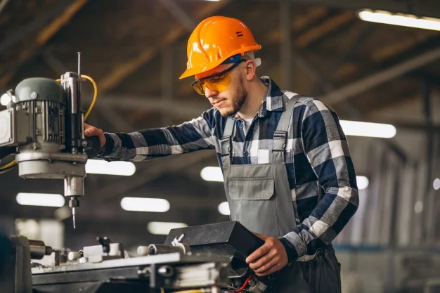 Oferta de empleo en provincia de Toledo: Se necesita electromecánico /a industrial