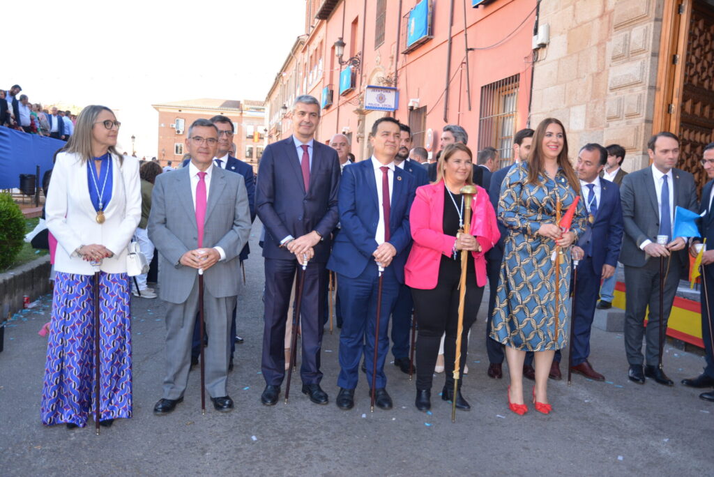 Álvaro Gutiérrez resalta la gran participación que se registró en el cortejo de Mondas