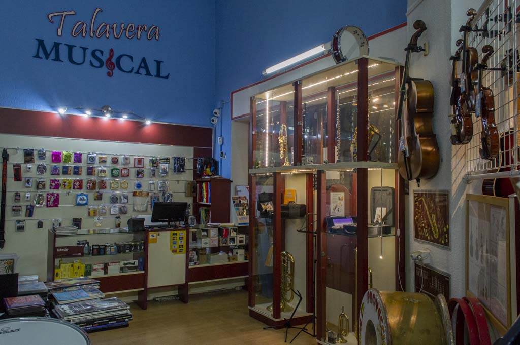 Talavera Musical: La tienda de instrumentos y equipos referencia