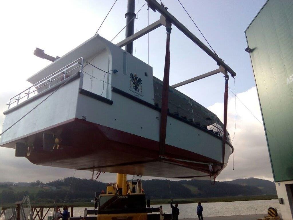 La venta el barco de la Diputación vuelve a quedar desierta por novena vez