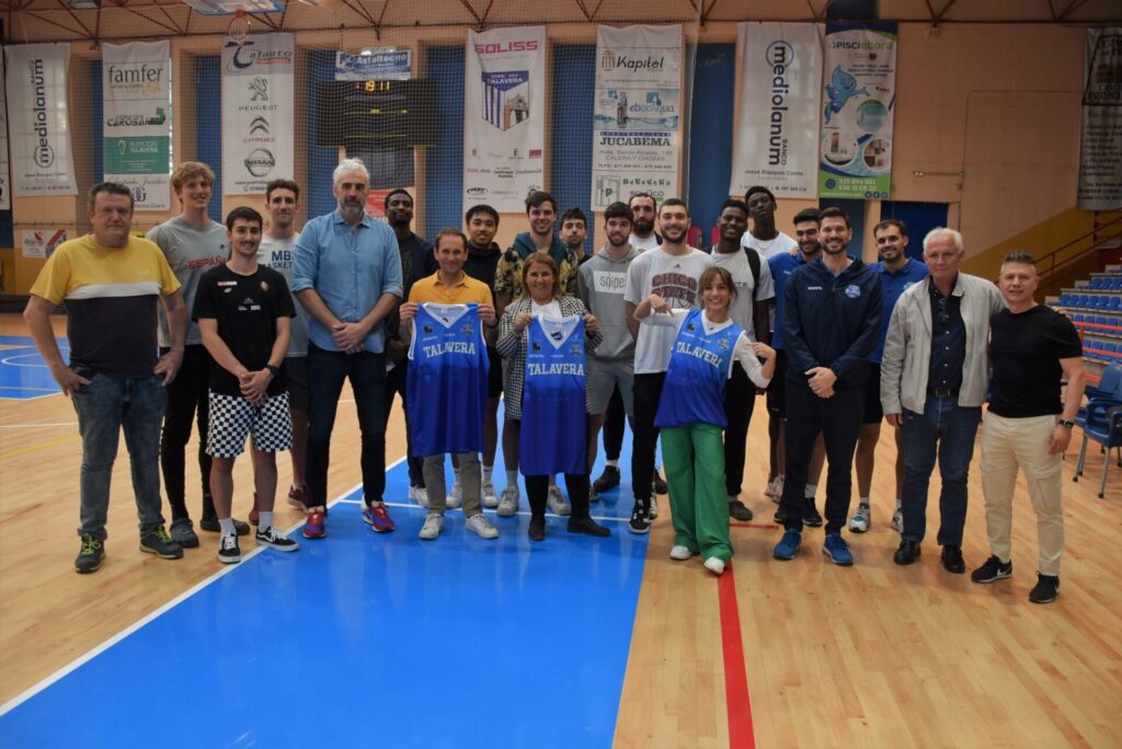 Tita García y Sandra Sánchez trasladan su apoyo al Baloncesto Talavera ante la importante cita en Hospitalet