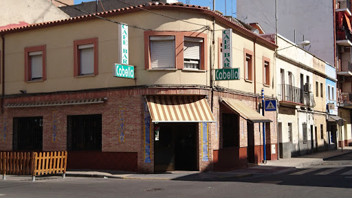 Bar Cabello, famoso por su comida en el barrio de La Zona