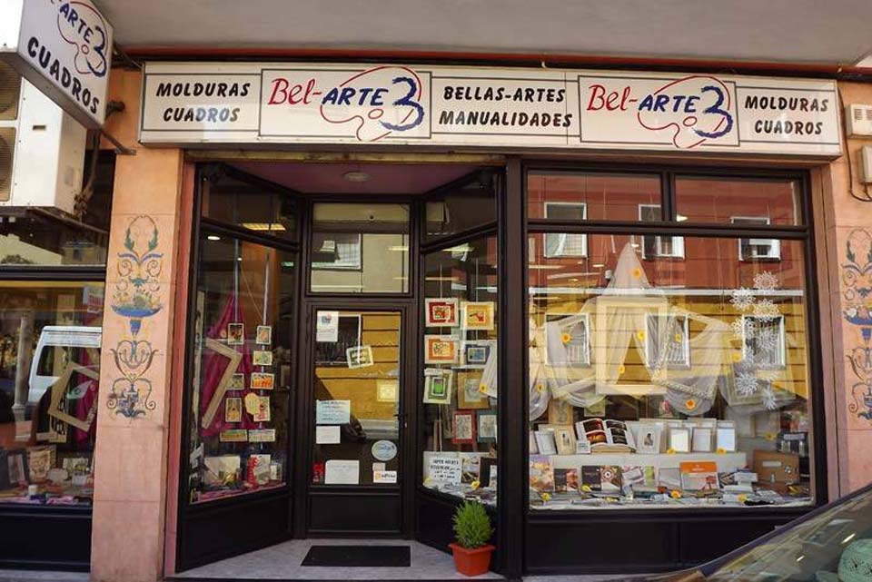 Bel-Arte 3, tu tienda de productos de bellas artes en el barrio Fray Hernando