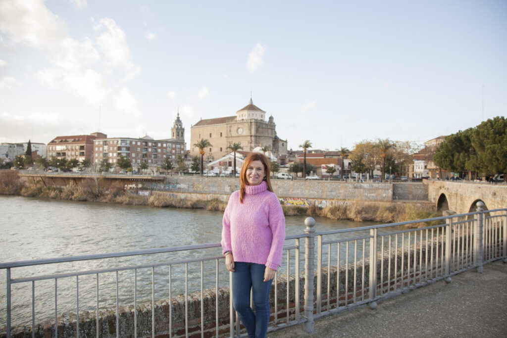 Entrevistamos a M.ª Jesús Pérez, concejal de Artesanía, Comercio y Turismo en Talavera