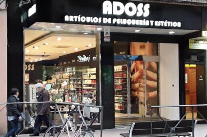 Adoss, artículos de peluquería y estética en el Barrio Puerta Zamora