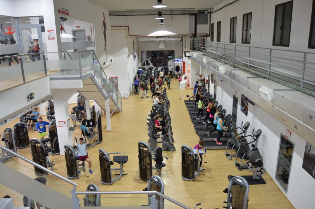 Altafit Gym, el gimnasio que se adapta a tus necesidades en el barrio El Carmen