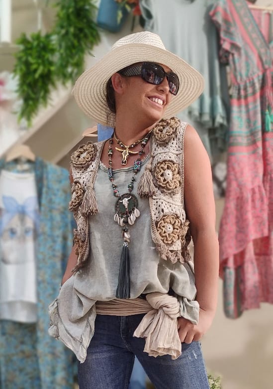Valeria Pompones, ropa elaborada 'handmade' en el barrio La Alameda