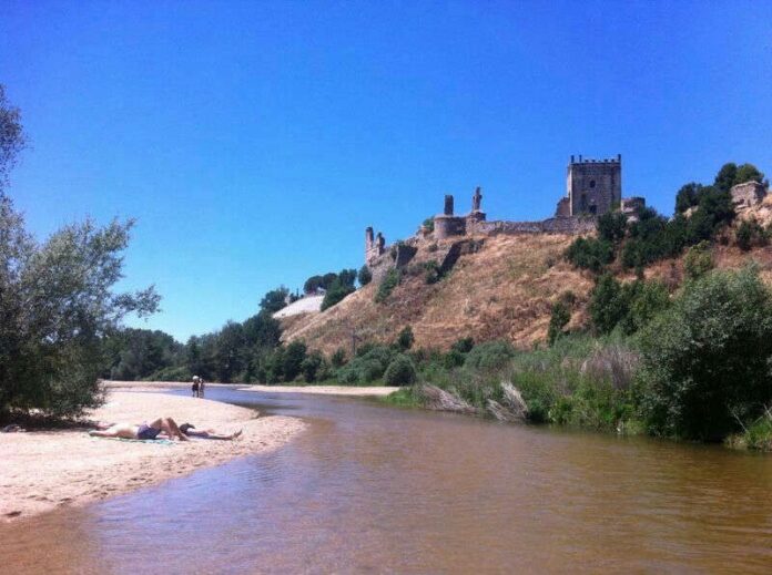 Río Alberche, turismo y actividades a lo largo de su ribera cerca de Talavera