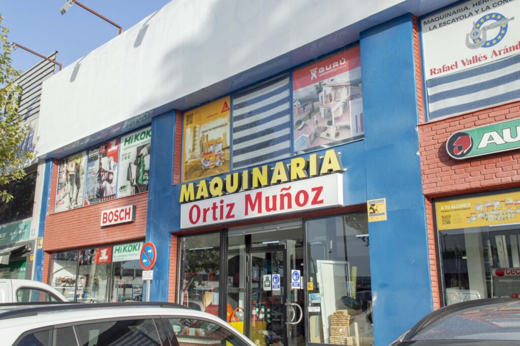 Maquinaria Ortiz, herramientas y maquinaria en el barrio Puerta de Cuartos