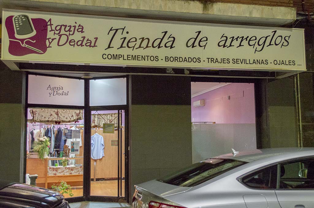 Aguja y dedal, tienda de arreglos en Talavera