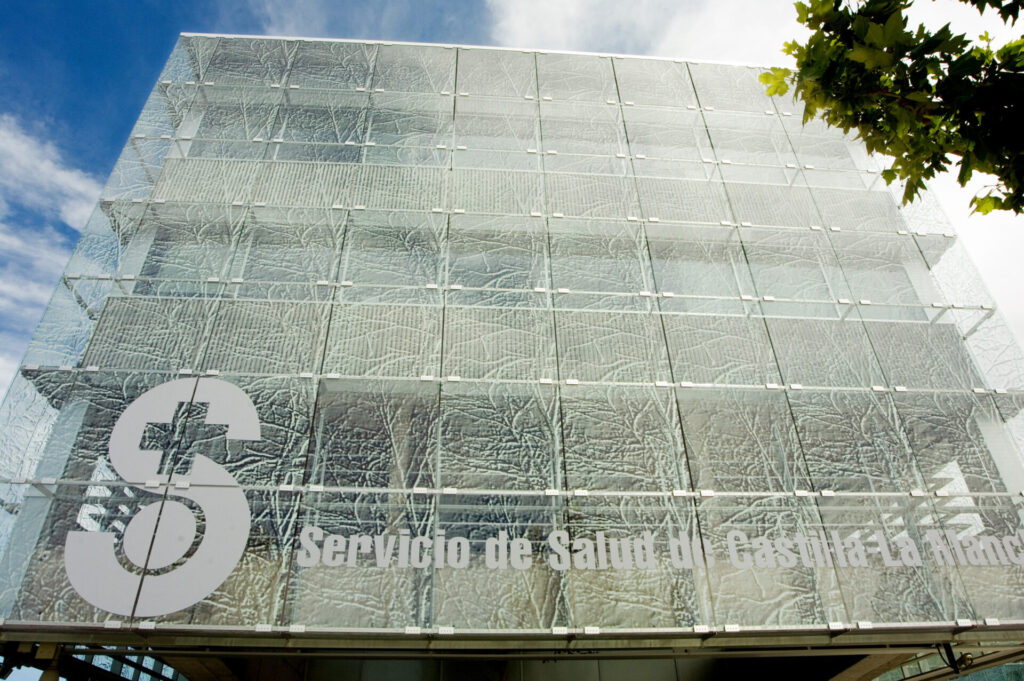 El SESCAM y el Instituto de Salud Carlos III refuerzan su colaboración