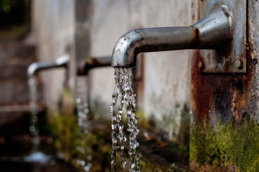 Piden prudencia en consumo de agua en 71 Municipios de Toledo