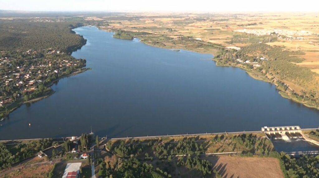 No puedes perderte todo lo que esconde el embalse de Cazalegas