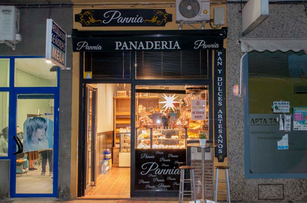 Pannia: pasión por el pan y la repostería desde 2016