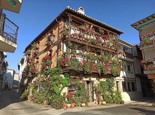 La casa de las flores en Candeleda