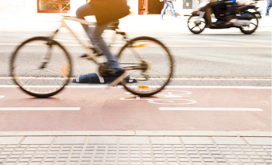 Gamonal y Talavera la Nueva disfrutan de nuevos carriles bici