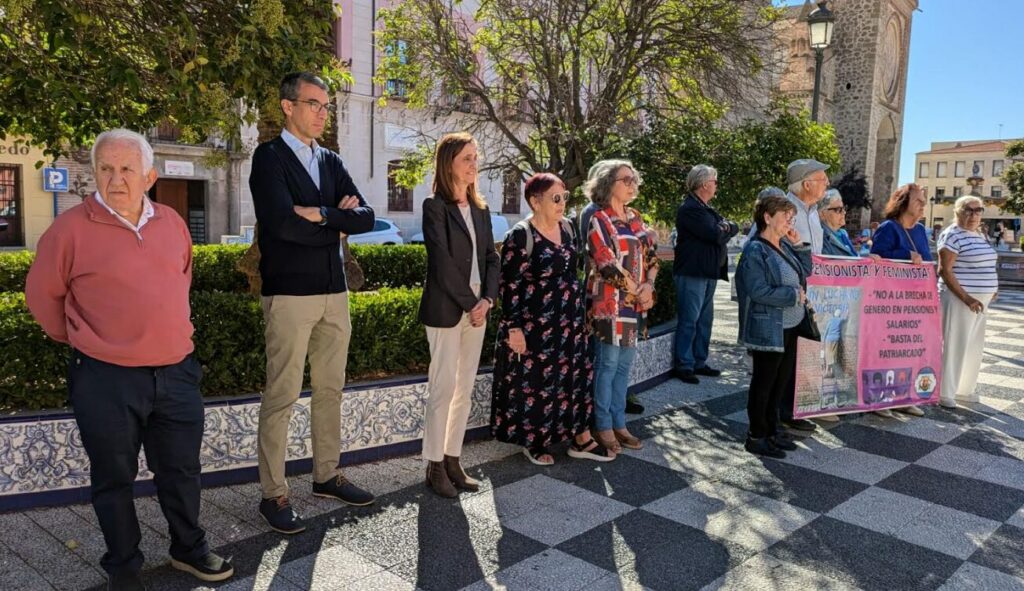 El PSOE denuncia ausencia de puntos violeta en San Mateo