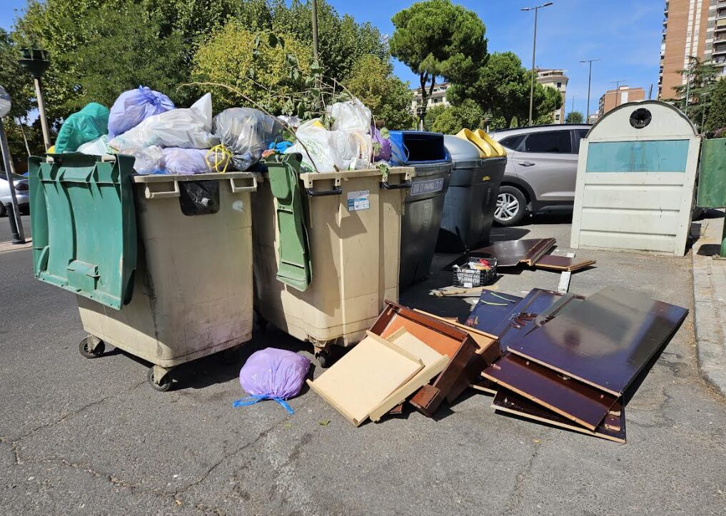 Quejas de los vecinos de Talavera por la acumulación de basura