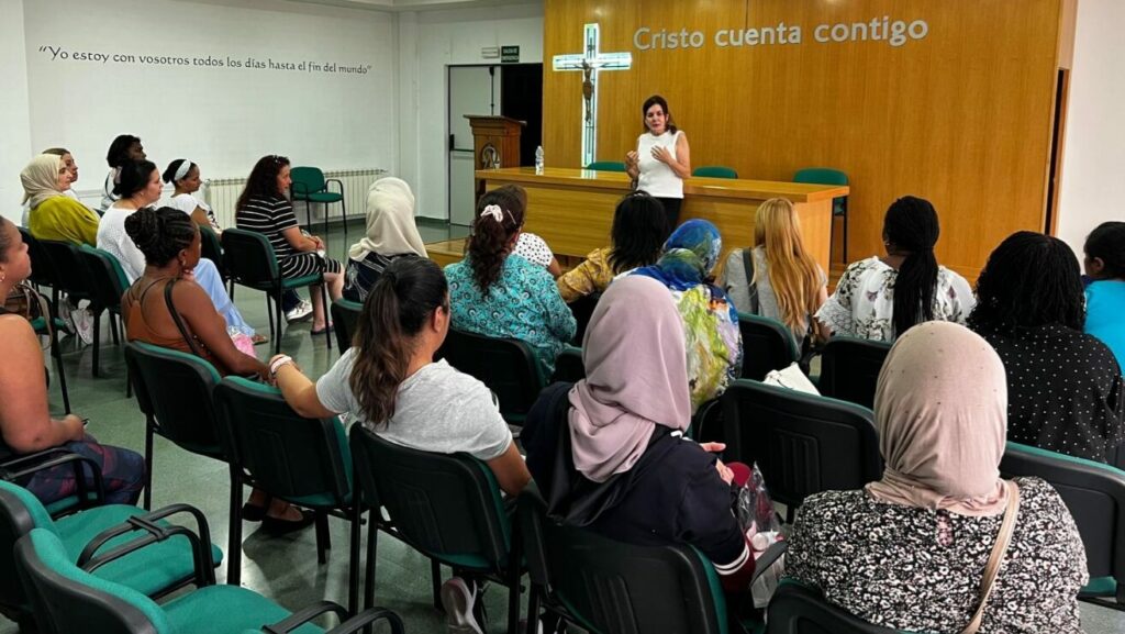 30 mujeres de Talavera se benefician del proyecto de Cáritas