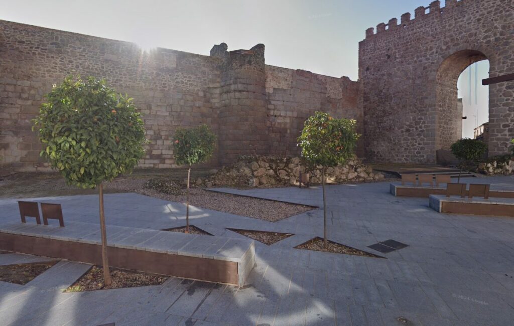 Este será el congreso que hablará sobre la Muralla de Talavera (Foto de la Muralla del Charcón de Google Maps)