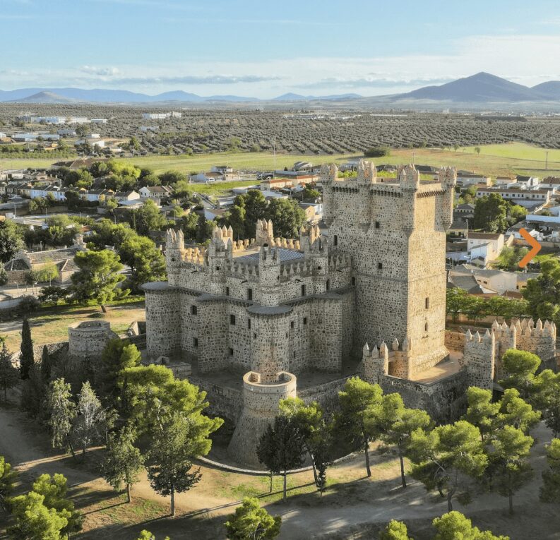 Castillo de Guadamur: joya arquitectónica con historia y encanto