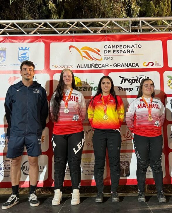 Las talaveranas Carla y Zaira conquistan el BMX Racing 2024