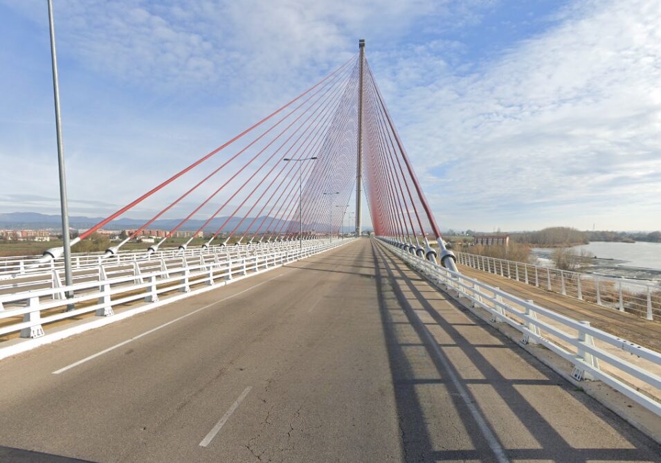 Talavera quiere reforzar la seguridad del puente tras el accidente (Foto de Google Maps)