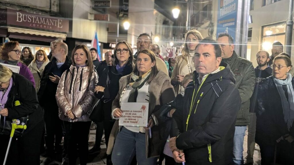 Talavera reafirma su compromiso contra la violencia machista