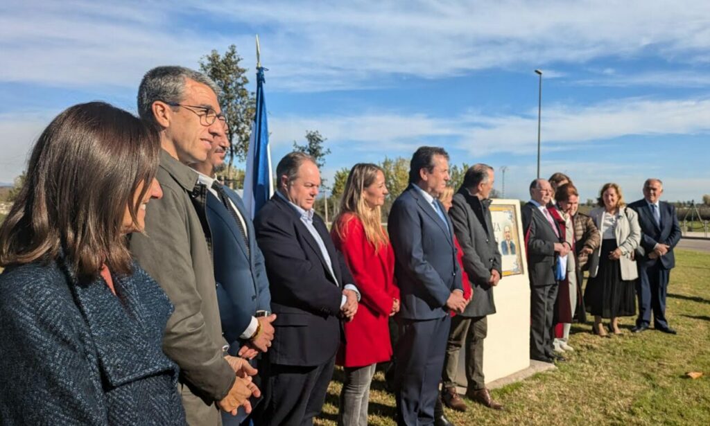 Honran la trayectoria cultural de Manuel Cerdán con una plaza