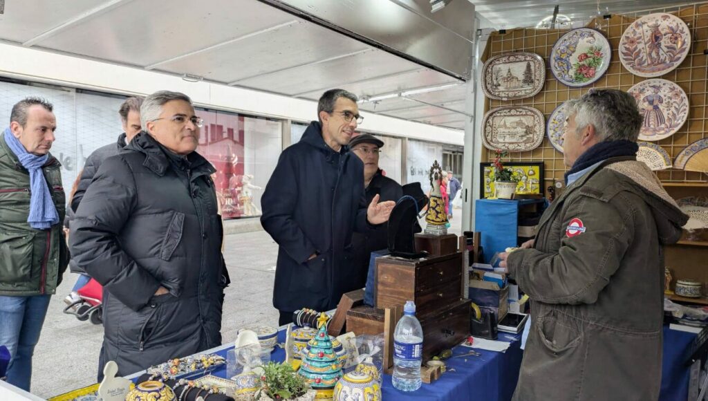 El Mercado Navideño de Talavera celebra la artesanía local