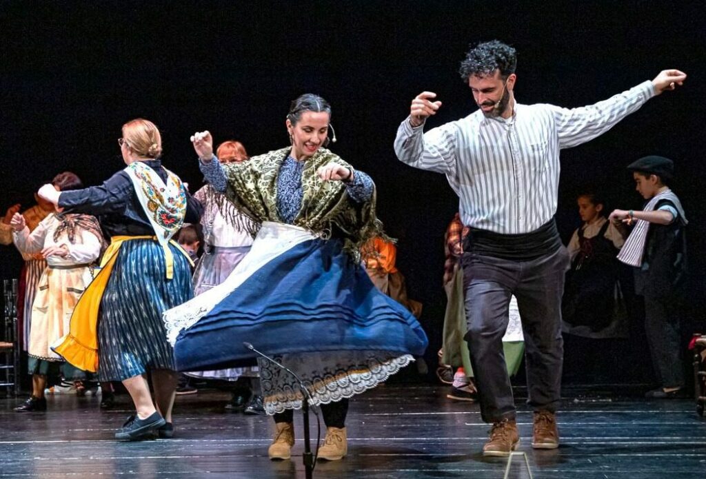 Talavera revive sus tradiciones con el éxito de la Gala Musical “Traditia”