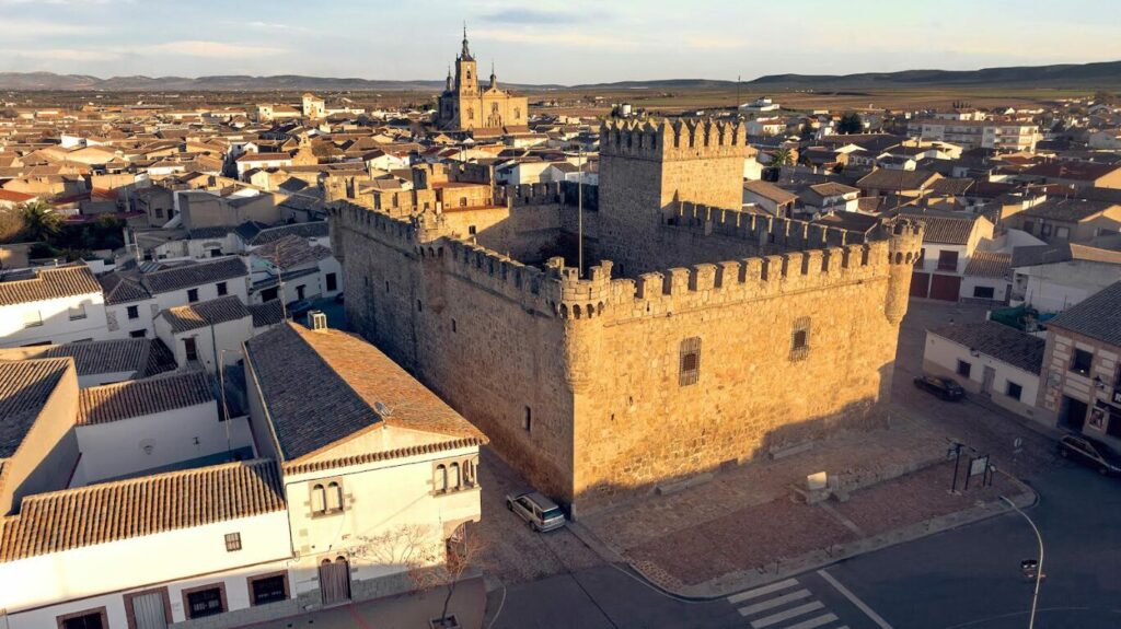 El Castillo de Orgaz inaugura el ambicioso proyecto de la Diputación