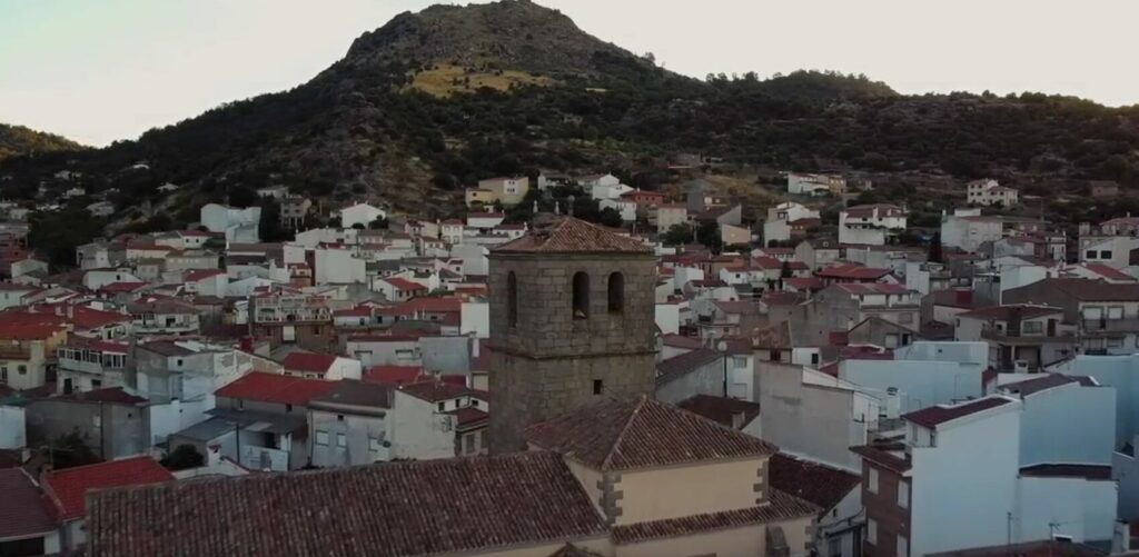 Explora la magia de uno de los senderos que esconde la Sierra de San Vicente