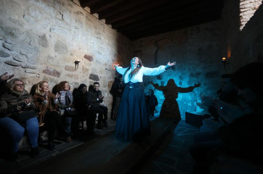 ¿Cuál es el castillo de Toledo que puedes visitar en la nueva ruta ‘12 meses, 12 castillos, 12 experiencias únicas’?